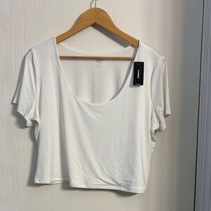 Express White Scoop Neck Cropped Tee